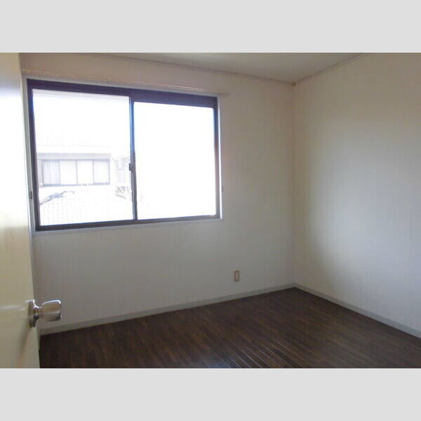 ガーデンハウスTANAKA201号室 北側洋室♪