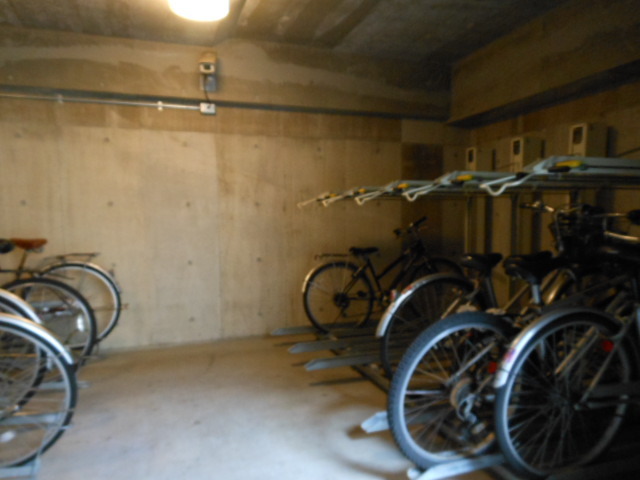 ガーラ・シティ蒲田南 駐輪場