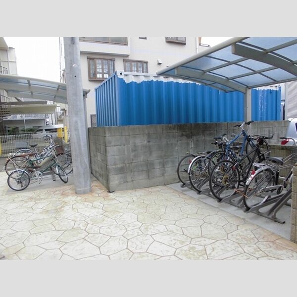 トスカーナ 駐輪場