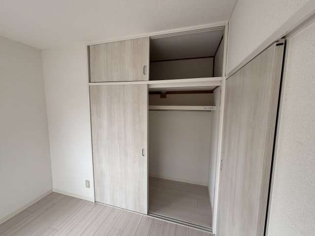 スカイホーム本郷0205号室 収納