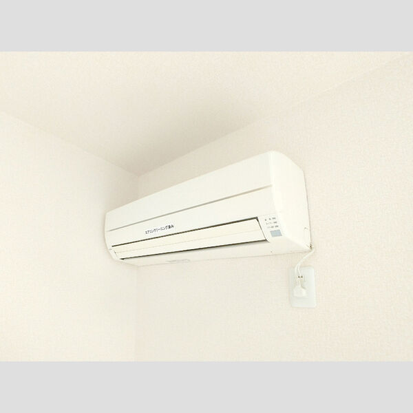 ビラ・ウイング エアコン