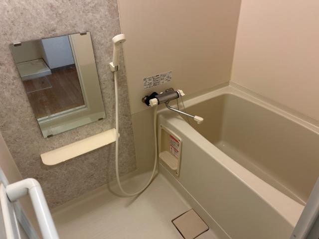 レジデンス（Ｒｅｓｉｄｅｎｃｅｓ）淵野辺103号室 バス