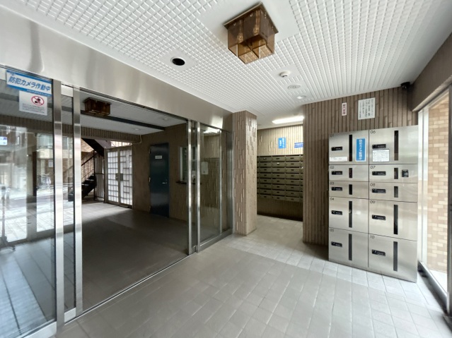 ライオンズプラザ川崎Ⅱ204号室 エントランス