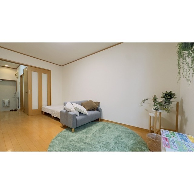 プリマヴェーラ 洋室　7.5帖