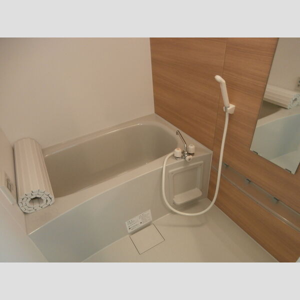 コンフォール新横濱　Ⅱ201号室 コンフォール新横濱Ⅱ201　浴室