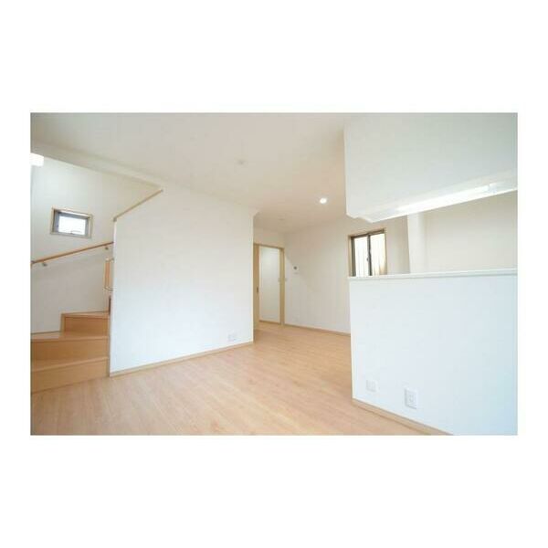 相生2丁目貸家1号棟 リビング