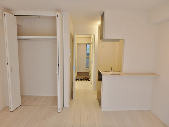 ル・エスト・フォンテーヌ0101号室 リビング