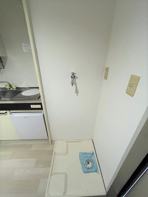 メゾンエクレーレ江古田3階 洗濯機置場