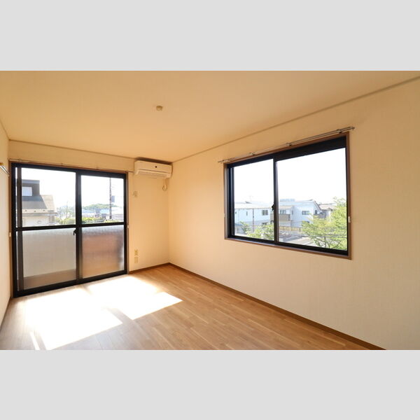 ヴェルデめいわ　B103号室 同建物別部屋の参考画像