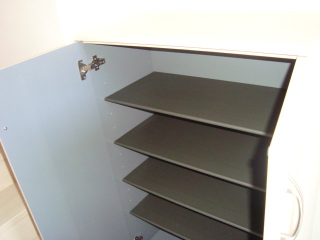 ベルクラージュ 下駄箱