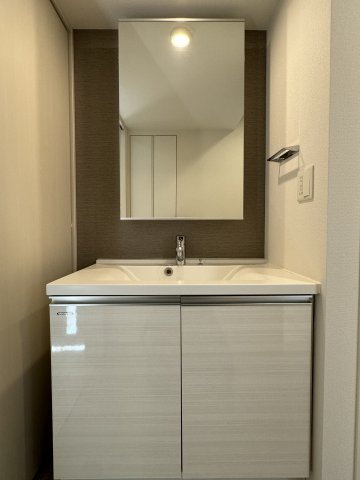 フロンティア新宿タワー2013号室 ※参考写真