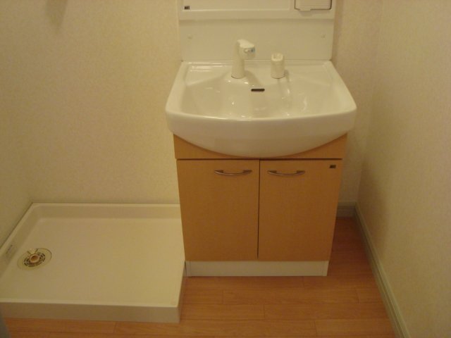 エバーガーデン103号室 脱衣所