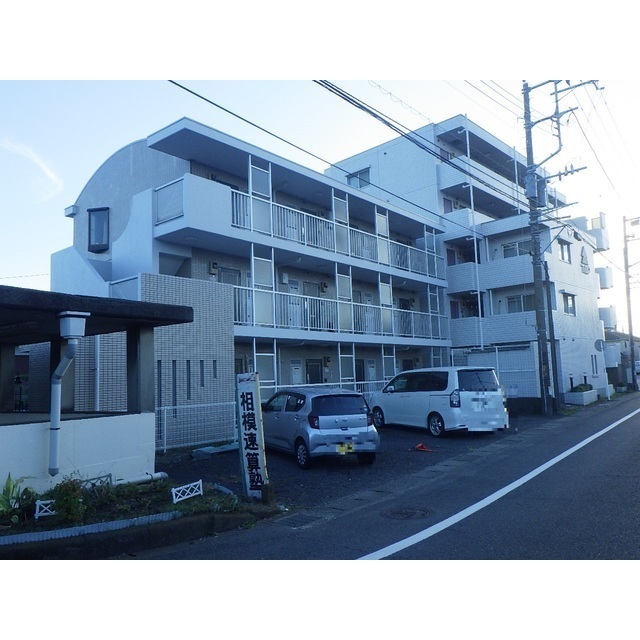 シャンロック門沢橋102号室 外観