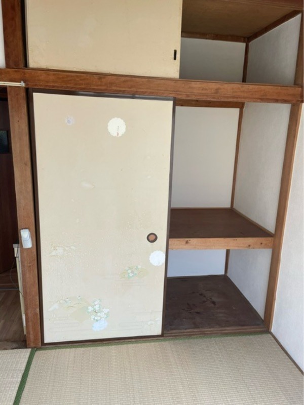 ともえ荘2階 収納