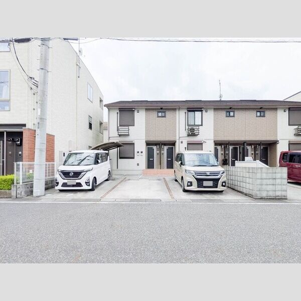 セントラル 駐車場