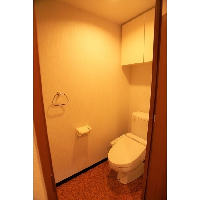 ルネパルティーレ汐留0901号室 同建物別部屋の参考画像