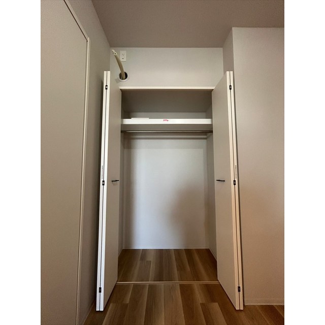 コスモグラシア板橋区役所前0801号室 内観