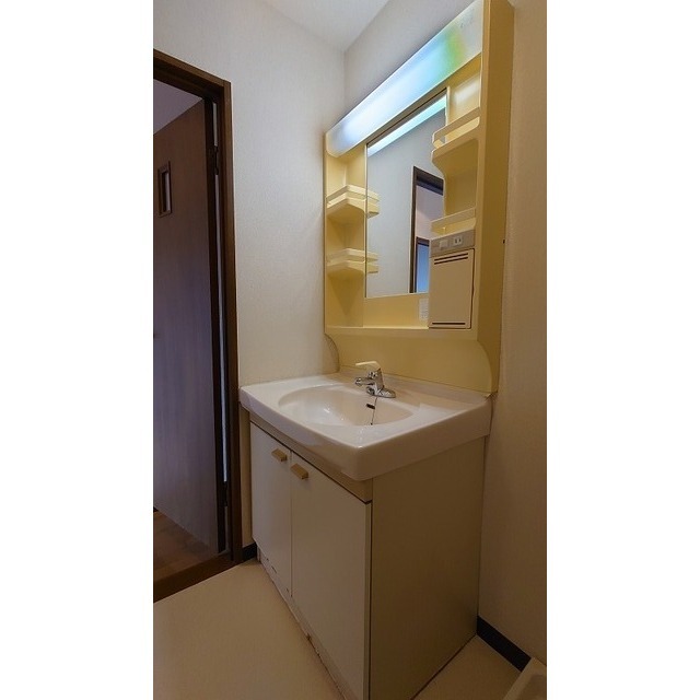 プラスパ小山 独立洗面台