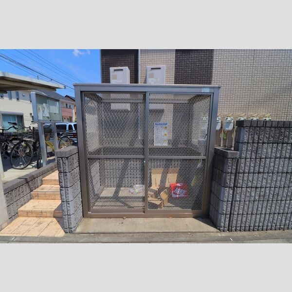 コートヴィレッジ かりん ゴミ置き場