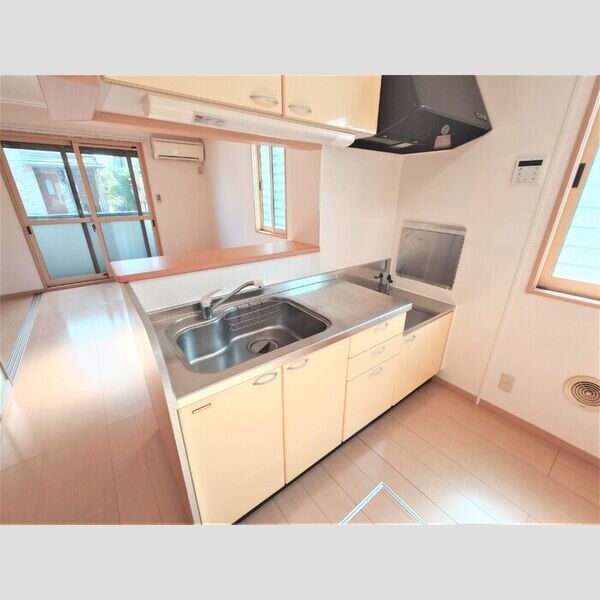 サンモールエイト106号室 キッチン