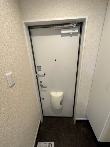 ブランシェ永田南101号室 玄関