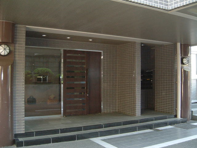 自由ヶ丘サニーヒルズ エントランス