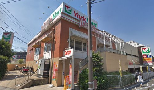 ホワイトヒルズ 【ファミリーレストラン】デニーズ妙蓮寺まで1220ｍ