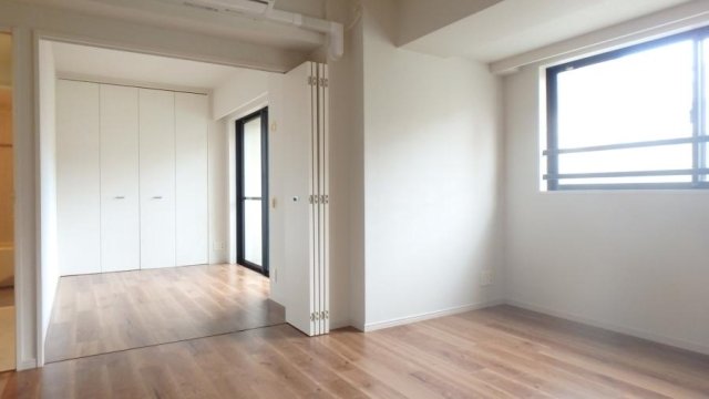 デュオ・スカーラ麹町 リビング