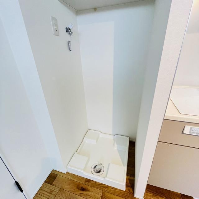 グランエッグス明大前 洗面所