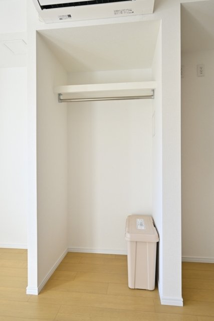 ＫＩ－ＦＬＡＴ永福町3階 収納