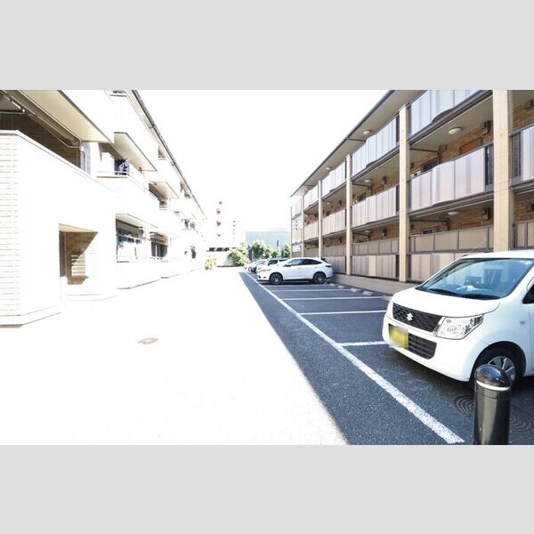 パークサイド 西船　A・B 駐車場