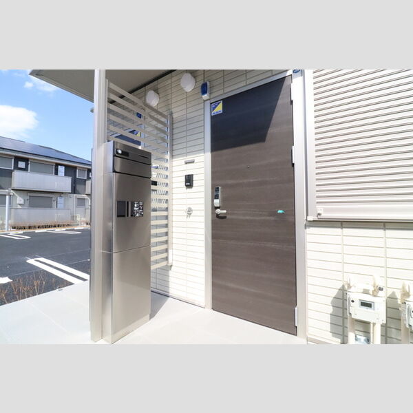 CLASSEUM桶川泉　Ⅰ 玄関外側