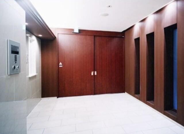 ソルフィエスタ御徒町ベレッツァ6階 エントランス