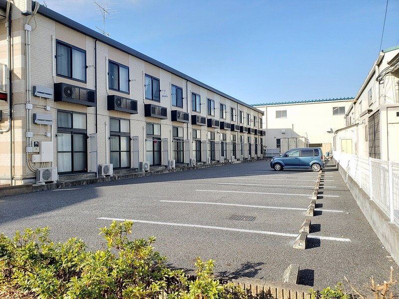 レオパレスソニックコート春日部 外観