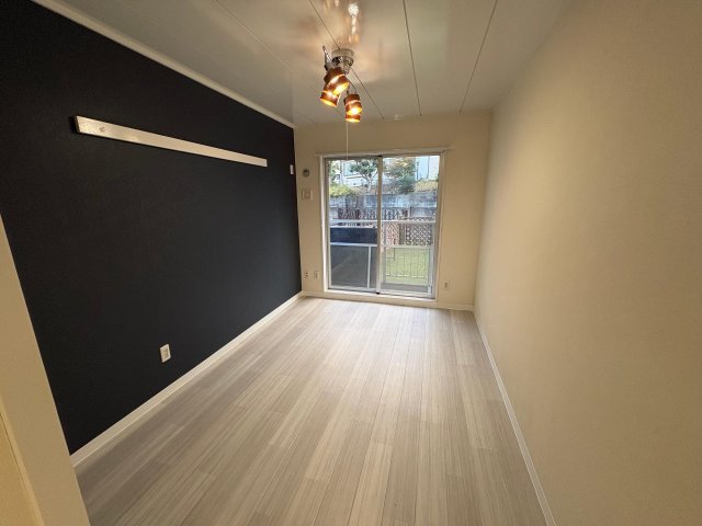 緑と海辺のフロレッタ103号室 内観