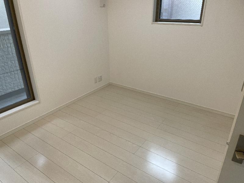 Ｉｎｆｏｇｌｉａ　Ｂｒｅｚｚａ1階 リビング