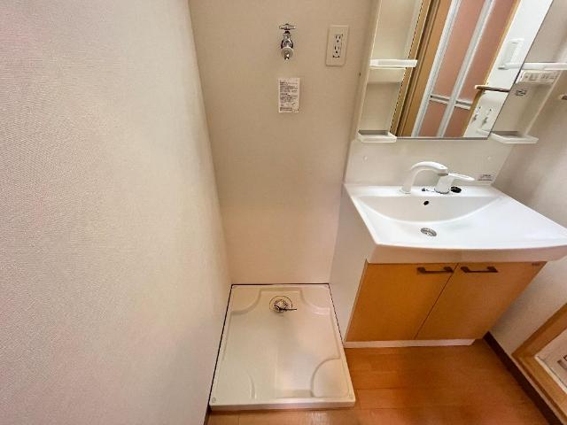 サンライズ戸田 洗髪洗面化粧台