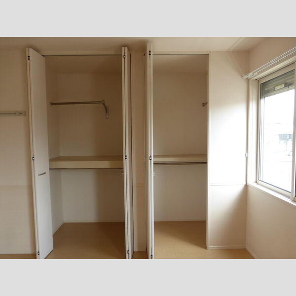 ドリーム　B クローゼット