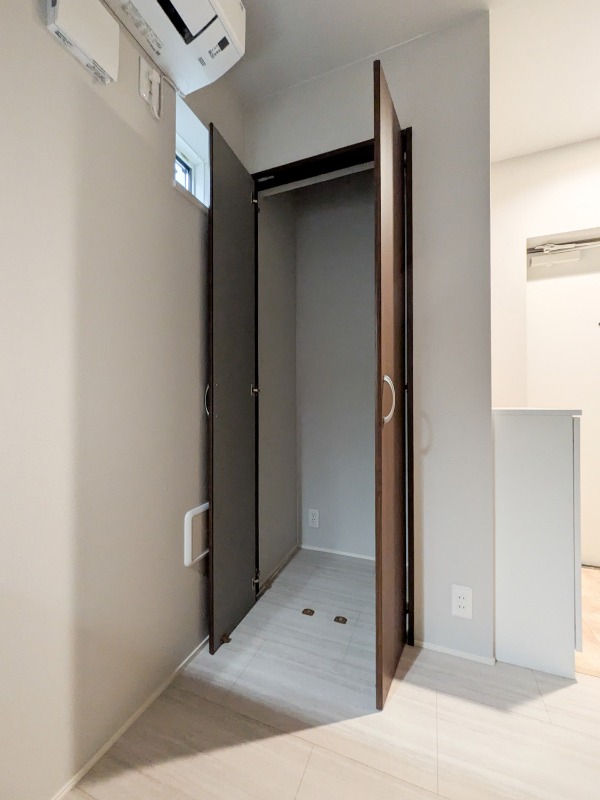 エリタージュ2階 収納