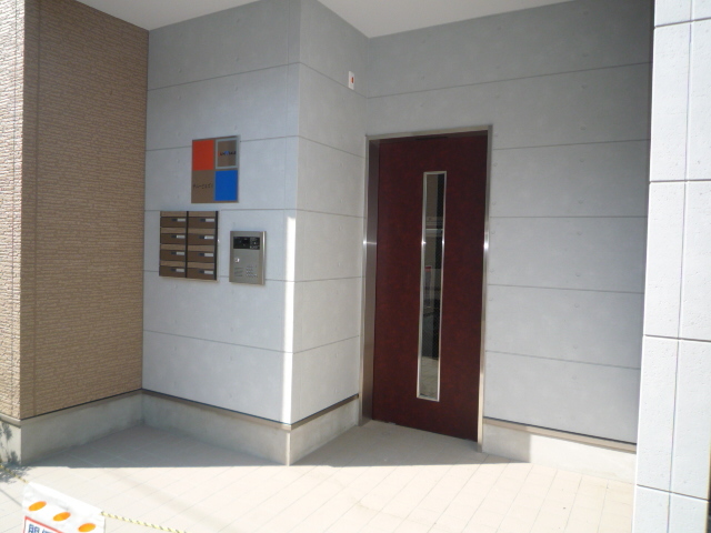 サニーヒルズA エントランス