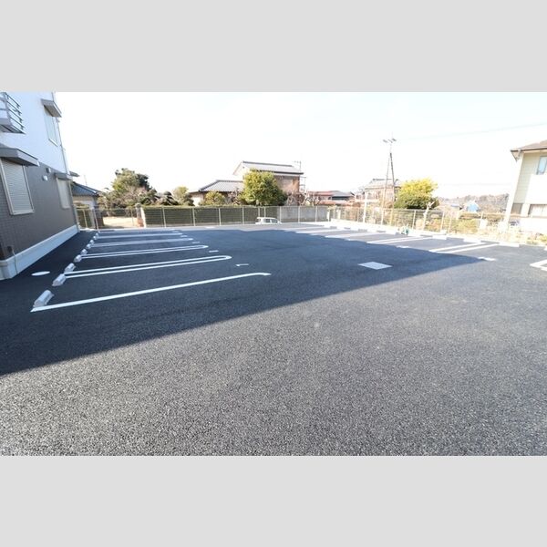 メゾンベース　A 駐車場