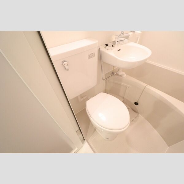 MG GREENHOUSE トイレ