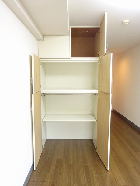 日神パレス新大塚 収納