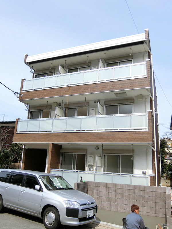 リブリ・栄月2階 外観