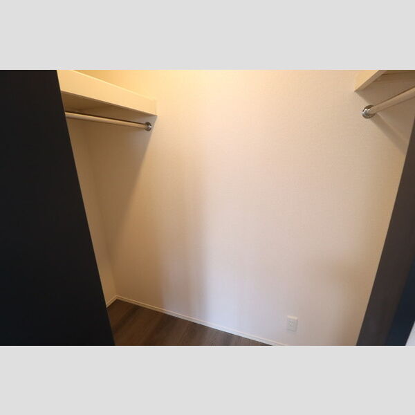 ボア・フォレット207号室 ウォークインクローゼット