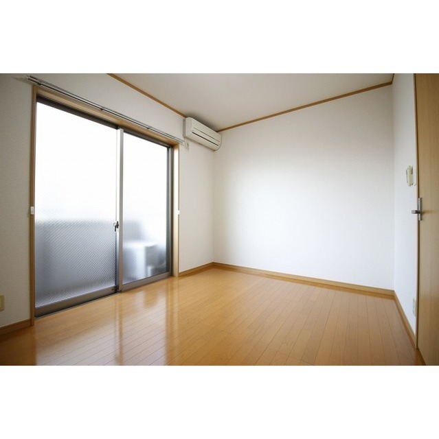 アムール germer104号室 内観