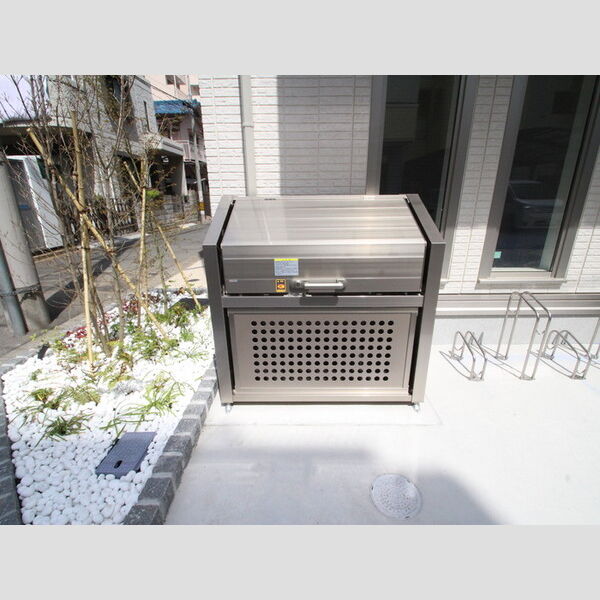 ルミナスティ 周辺