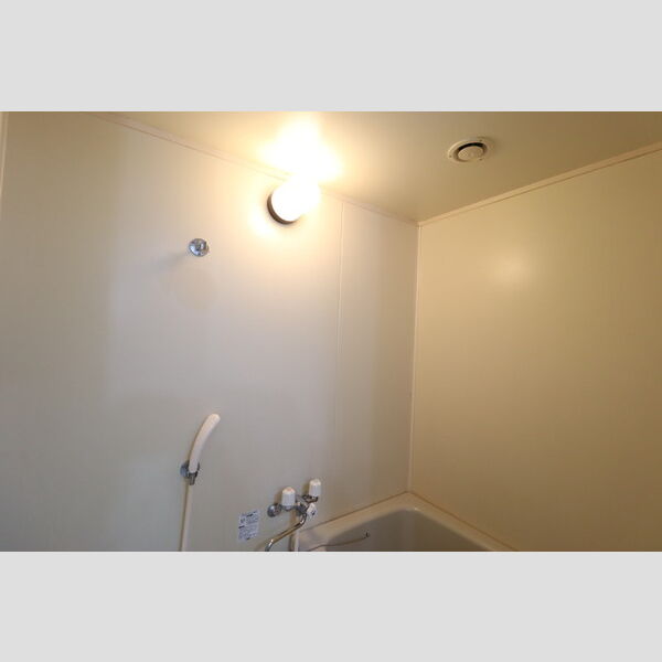 ファーストコーポ幕張本郷0302号室 バス