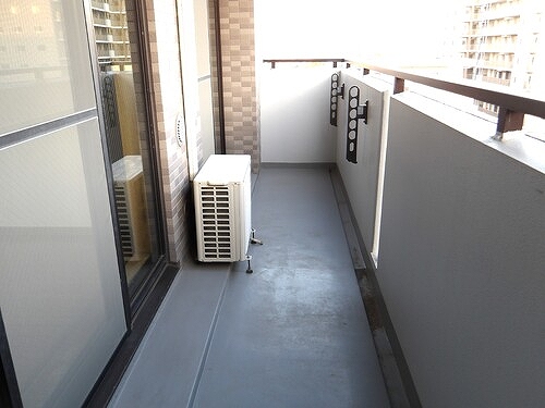 ライオンズマンション本川越駅前 バルコニー　※2025年11月撮影