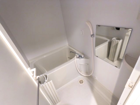 ガーデン萩中112号室 お風呂